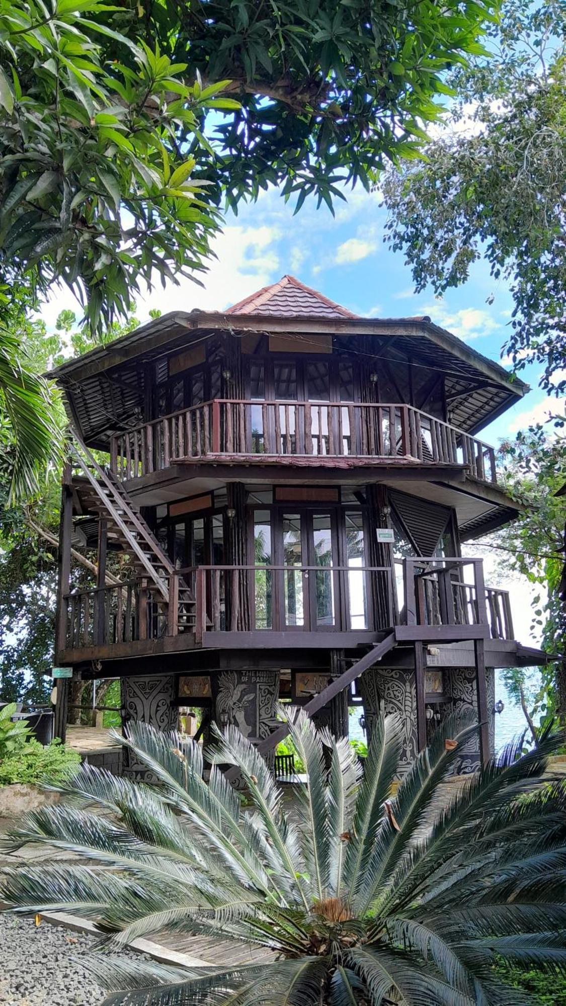 Kasuari Valley Beach Resort Sorong Ngoại thất bức ảnh